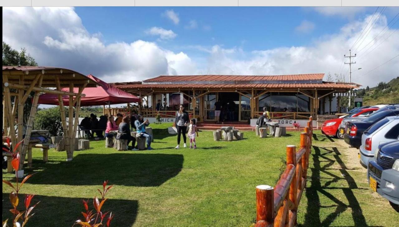 Encubo Glamping Campsite 3*